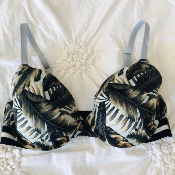 PINK Victoria's Secret Other - PINK Victoria's Secret Palm Print Underwire Bra